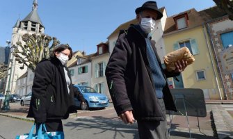 Francuska prešla prag od 50.000 umrlih od koronavirusa