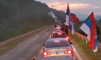 Auto litije iz Novog Sada i Beograda do Kumanice u znak podršle litijama u CG