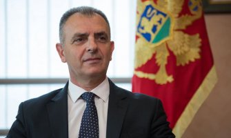 SDT: Hrapović nije kriv za zastoj u nabavci vakcina