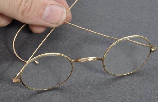 Naočare koje su pripadale Gandiju prodate na aukciji u Bristolu za 260 hiljada funti