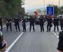 Blokiran saobraćaj na više mjesta, protestna šetnja u Beranama, auto-litija u BP