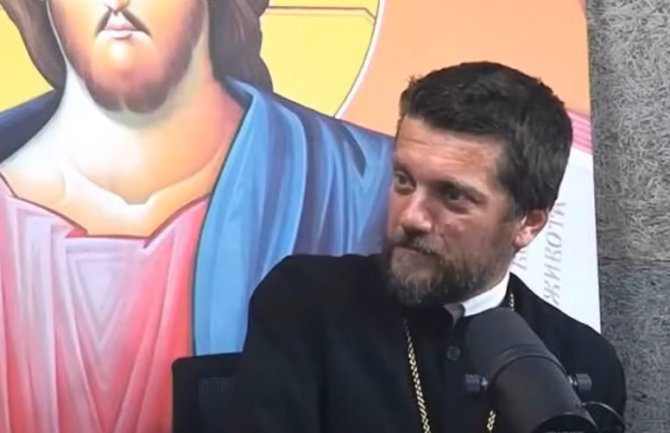 Perović: Angažman Crkve jeste politički, ali nije partijski