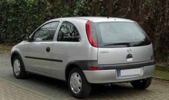 Zagreb: Automobil dovezla na popravku, automehaničar prodao auto 