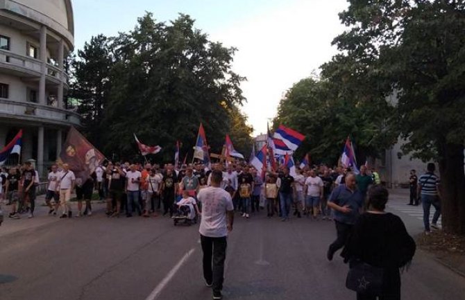 Protestne šetnje održane u nekoliko crnogorskih gradova