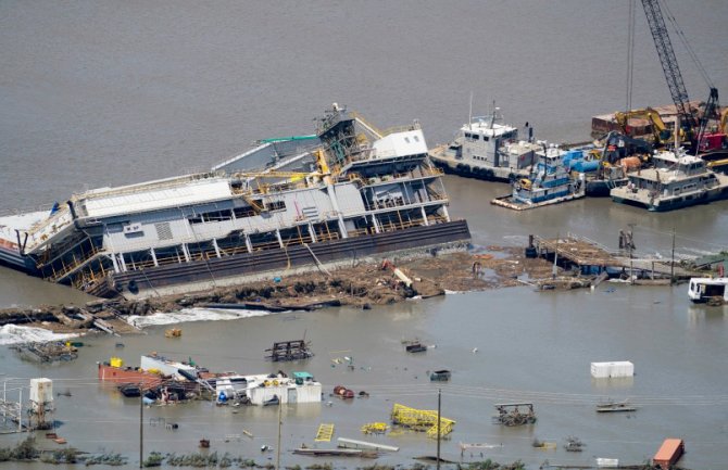 Uragan Laura pogodio SAD: U Luizijani ostavio pustoš i ruševine