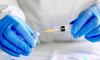 Skoro polovina građana Crne Gore se ne bi vakcinisala protiv kovida