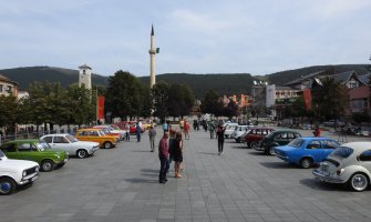 Održan treći Oldtajmer skup u Pljevljima, učestvovalo 27 automobila iz CG