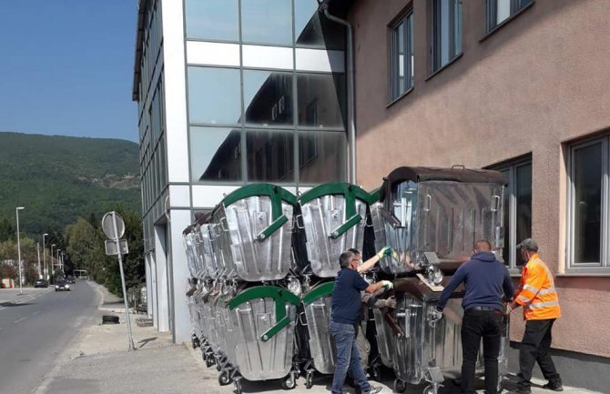 Opština Berane obezbijedila 42 nova kontenjera