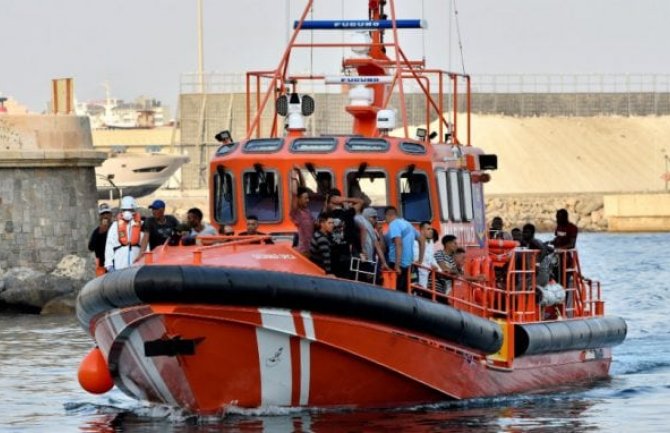 Tunis: Za jednu noć otkriveno 246 migranata na moru