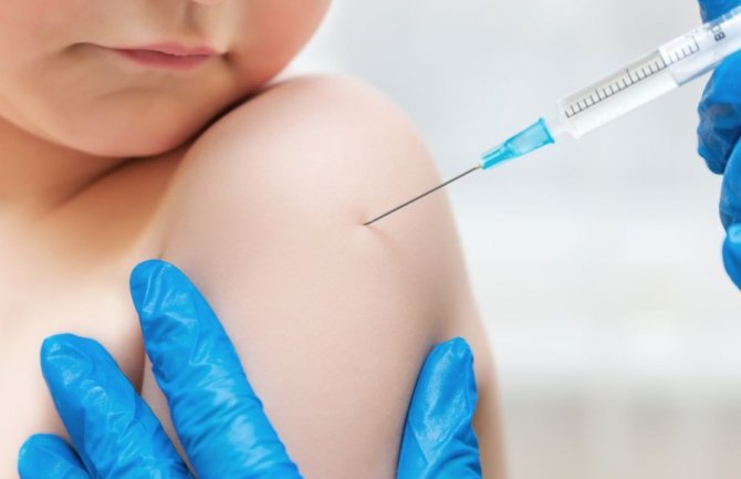U Kini će vakcinisati djecu od tri do 11 godina protiv korone