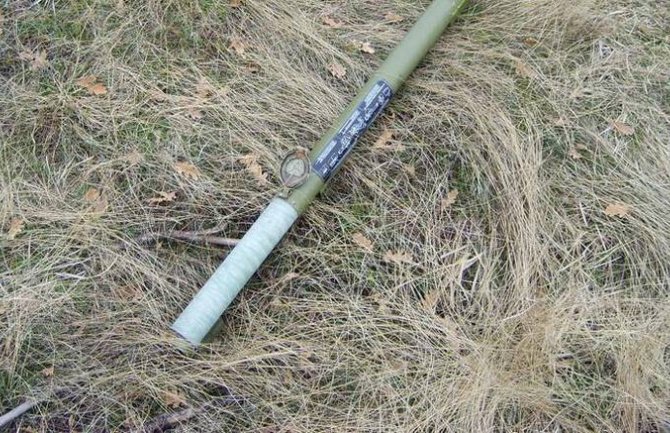 Djeca iz Osjeka pronašli bacač raketa