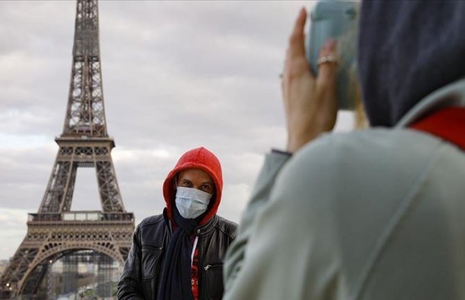 Porast broja novozaraženih u Francuskoj: Za dan oboljelo preko 12 hiljada ljudi 