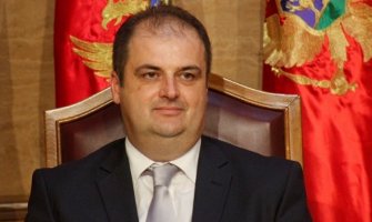 Nimanbegu: Bošnjaci, Muslimani, Albanci i Hrvati mogu imati do 12 mandata ako se koristi član 94 zakona