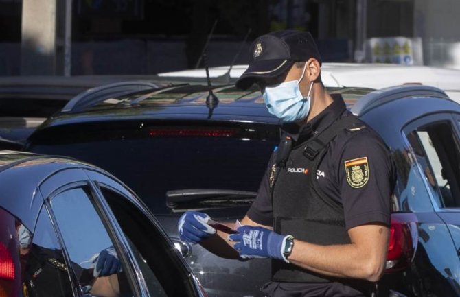 U Madridu zabrana kretanja, policija kontroliše izlaz i ulaz u grad
