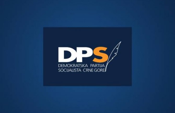 DPS: Odbijanjem da uđu u novu vladu, partije manjinskih naroda pokazale principijelnost i lojalnost Crnoj Gori