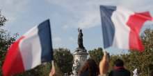 Francuzi izašli na ulice nakon obezglavljivanja nastavnika: Nećete nas podijeliti(VIDEO)(FOTO)