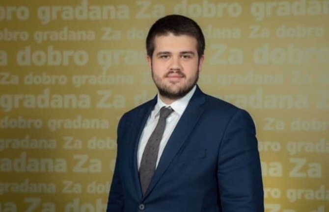 Nikolić URI: Ostavite se populističkog marketinga, DPS se vratio na vlast upravo zahvaljujući koaliciji sa vama