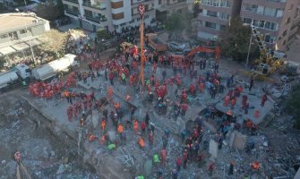 Turska: 69 žrtava zemljotresa, spasena jedna osoba poslije 36 sati