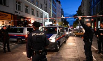 Nemirna noć u Beču: Vojska i policija tragaju za napadačima, četvoro mrtvih, 15 povrijeđenih