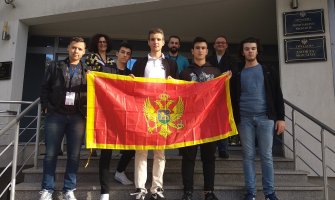 Bronzana medalja na Balkanskoj matematičkoj olimpijadi za Delića i Vukićevića, pohvala za Kolića 
