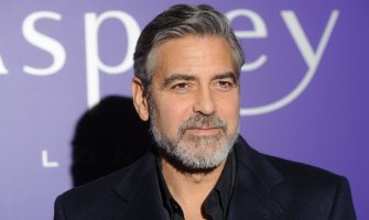 Džordž Kluni poklonio po milion dolara u kešu svakom od 14 prijatelja