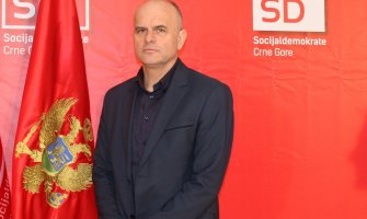 Kalač: Abazović u društvu negatora svega crnogorskog