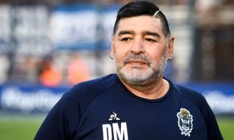 Preminuo legendarni Dijego Armando Maradona