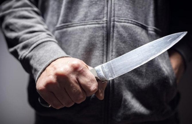 Nikšićanin nožem ranio sugrađanina, uhapšen zbog pokušaja ubistva
