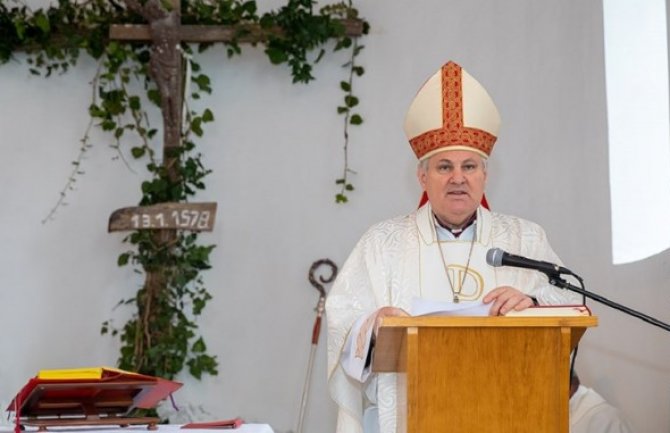 Hrvatski biskup:  Potres je teško predvidiv, ne možemo se protiv njega boriti kao protiv Turaka, komunista ili Srba 