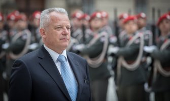 Ni ambasador Crne Gore u Austriji Željko Perović ne dolazi na sjutrašnje konsultacije
