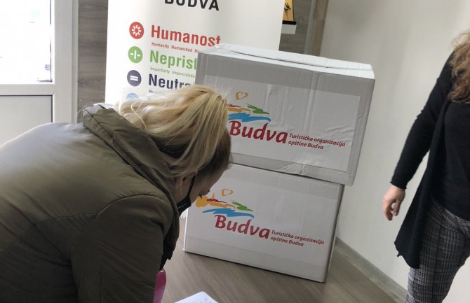 Turistička organizacija opštine Budva donirala 5.000 eura Crvenom krstu u Budvi