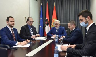 Razgovarali Krivokapić i Kurc: Unaprijediti saradnju u oblasti privrede i turizma
