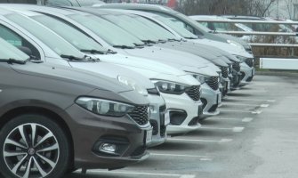 Polovni automobili u Njemačkoj skuplji za 800 eura