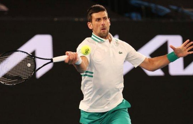 Novak u polufinalu Australijan opena