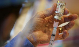 Florida: Prerušile se u starice kako bi primile vakcinu