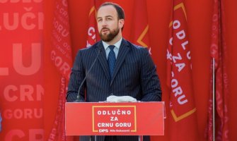 Nikolić: Da li ćemo dozvoliti da Crna Gora postane kolonija?