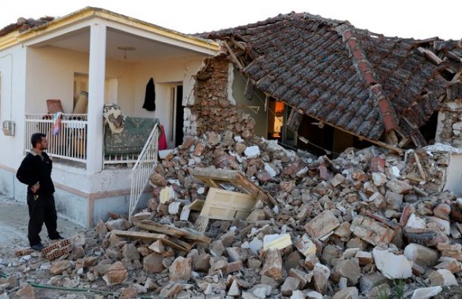 Grčka: Nekoliko kuća se rušilo u zemljotresu, građani pozvani na oprez