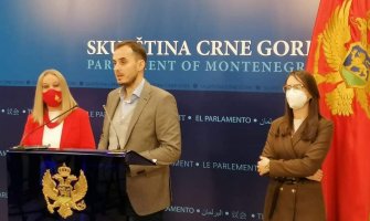 URA će inicirati referendum u vezi sa eksploatacijom nafte i gasa u Crnoj Gori