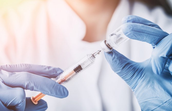 Antitijela nakon prve doze vakcine razvilo 96 odsto Britanaca