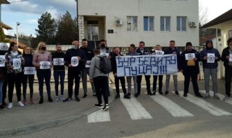 Pljevlja: Odgođeni protesti ispred Centra bezbjednosti do dolaska zvaničnika Vlade