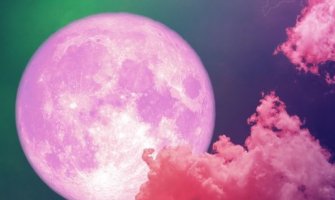 Ružičasti pun Mjesec najljepše će uticati na ova 3 znaka: Očekuje ih ljubav, radost i novi život 