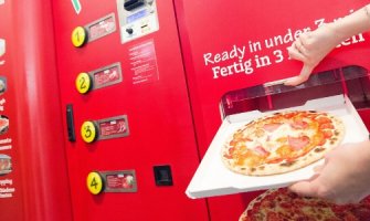 U Rimu postavljen automat za pice: Za tri minuta spremna, svi sastojci svježi, Italijani u nevjerici(VIDEO)