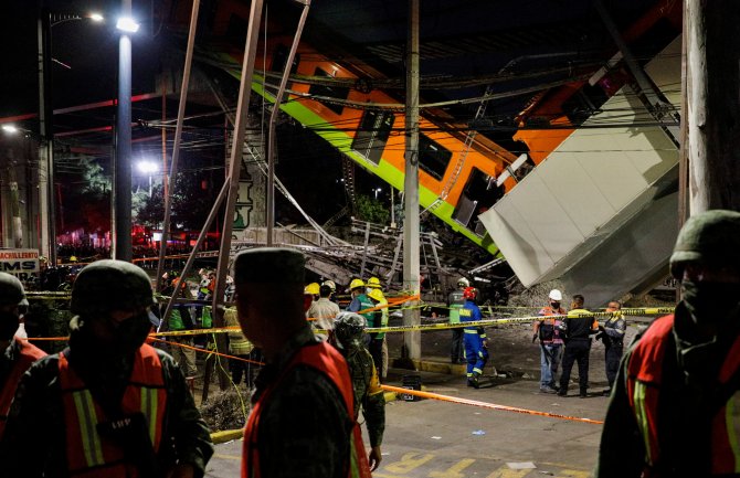 Raste broj žrtava u nesreći na metro liniji u Meksiku, spasilačka akcija u toku
