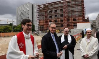 Berlin: Počela gradnja objekta u kojem će biti crkva, sinagoga i džamija