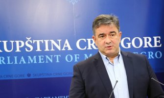 Medojević: Spajić uzeo milione pljačkajući državu Crnu Goru