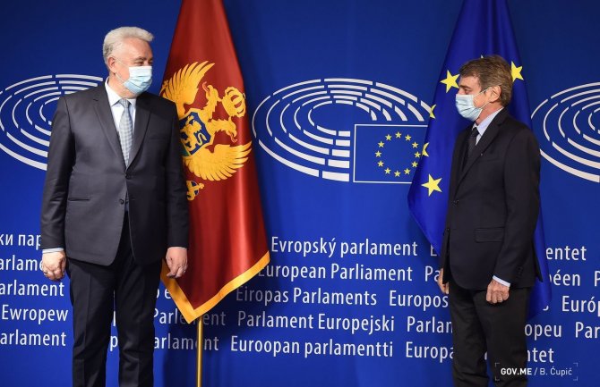 Krivokapić: Vjerujem da ćemo do kraja mandata 42. Vlade biti spremni za članstvo ; Sasoli: Crna Gora je nada EU