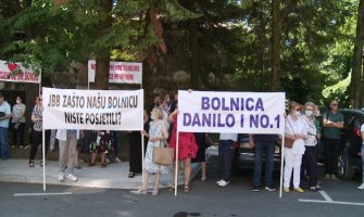 Na Cetinju protest podrške doktorki Sonji Radojičić