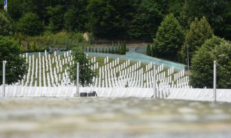Tuga nad dolinom bijelih nišana: Danas ukop posmrtnih ostataka 19 žrtava genocida