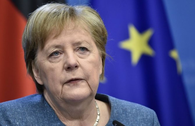 Merkel: Njemačka nema namjeru da uvede obaveznu vakcinu 