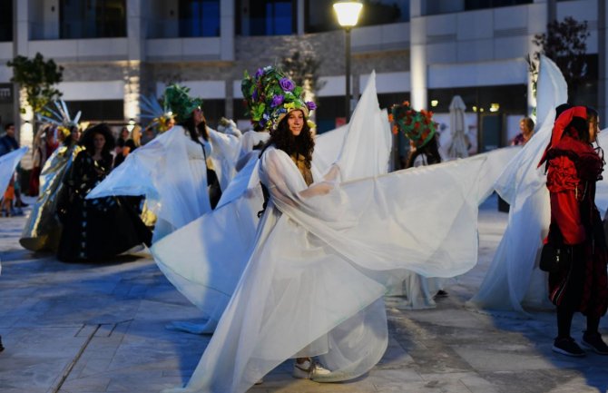 Održan Portonovi karneval noć obojena tradicijom sa modernim prizvukom(FOTO)